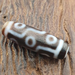 Vintage 9-Augen-Dzi-Perle aus dem Himalaya Tibet-Achat-Amulett - 38,7 mm