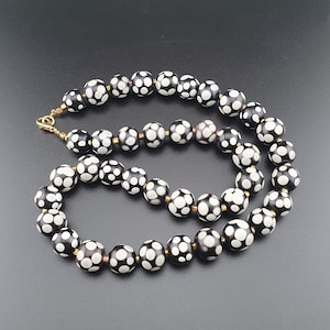 Vintage Venetian Style Skunk Glass Beads Necklace 18 Inch | 12.2mm Beads