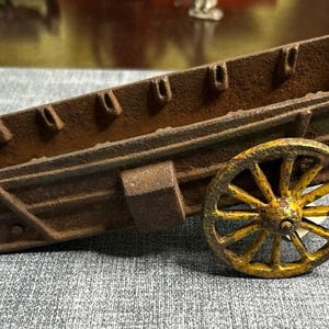 Vintage Cast Iron Arcade McCormick Deering Horse Drawn Log Wagon toy