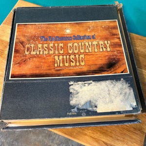 The Smithsonian Collection Of Classic Country Music 1920-1975
