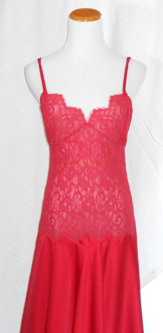 red lace nightgown