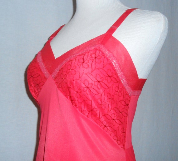 50's Red Lace Slip Bombshell Slip Dress - image 4
