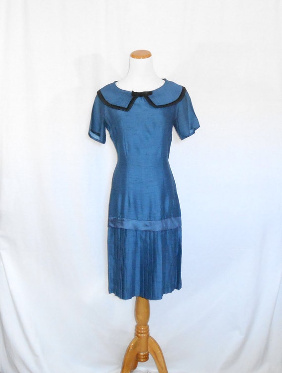 20's Dress Blue Flapper Dress - image 2