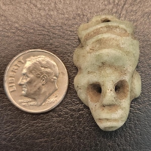 Pre - Columbian Jade Head Pendant