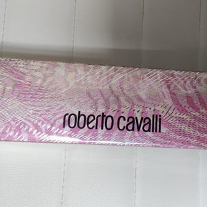 Roberto Cavalli  eau de parfum 40ml/ 1. Fl Oz Spray for women Vintage rare Rarity! Discontinued perfume for women gift idea her, new sealed