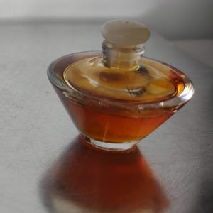 Collectible Aramis TUSCANY per Donna Parfum Splash MINIATURE 0.12 fl oz/ 3.5 mL Women&#39;s   vintage MINIATURE Discontinued Rarity mini perfume