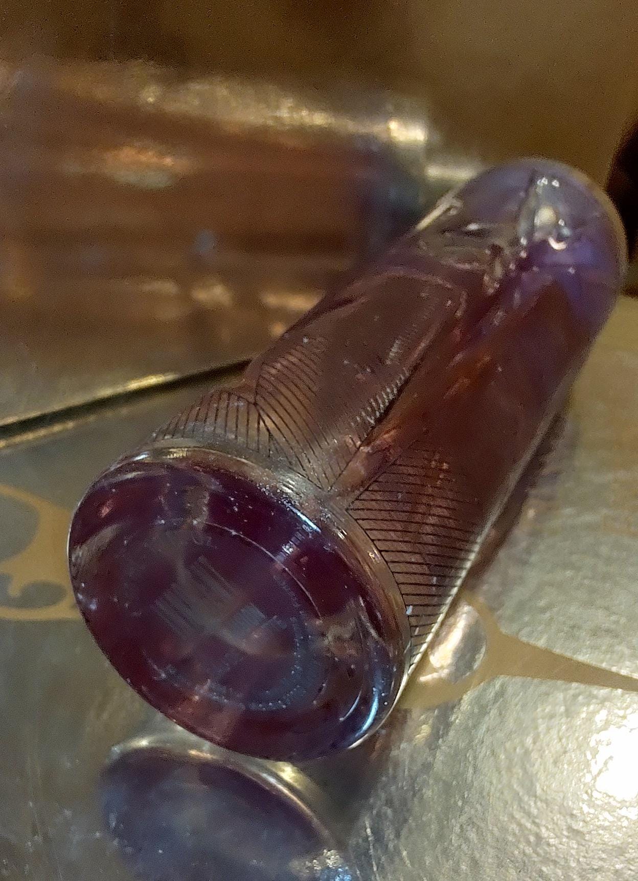 ティエリーミュグレー イノセント イリュージョン EDT50ml 希少 入手困難 ティエリー・ミュグレーの「イノセント・イリュージョン」オードトワレ