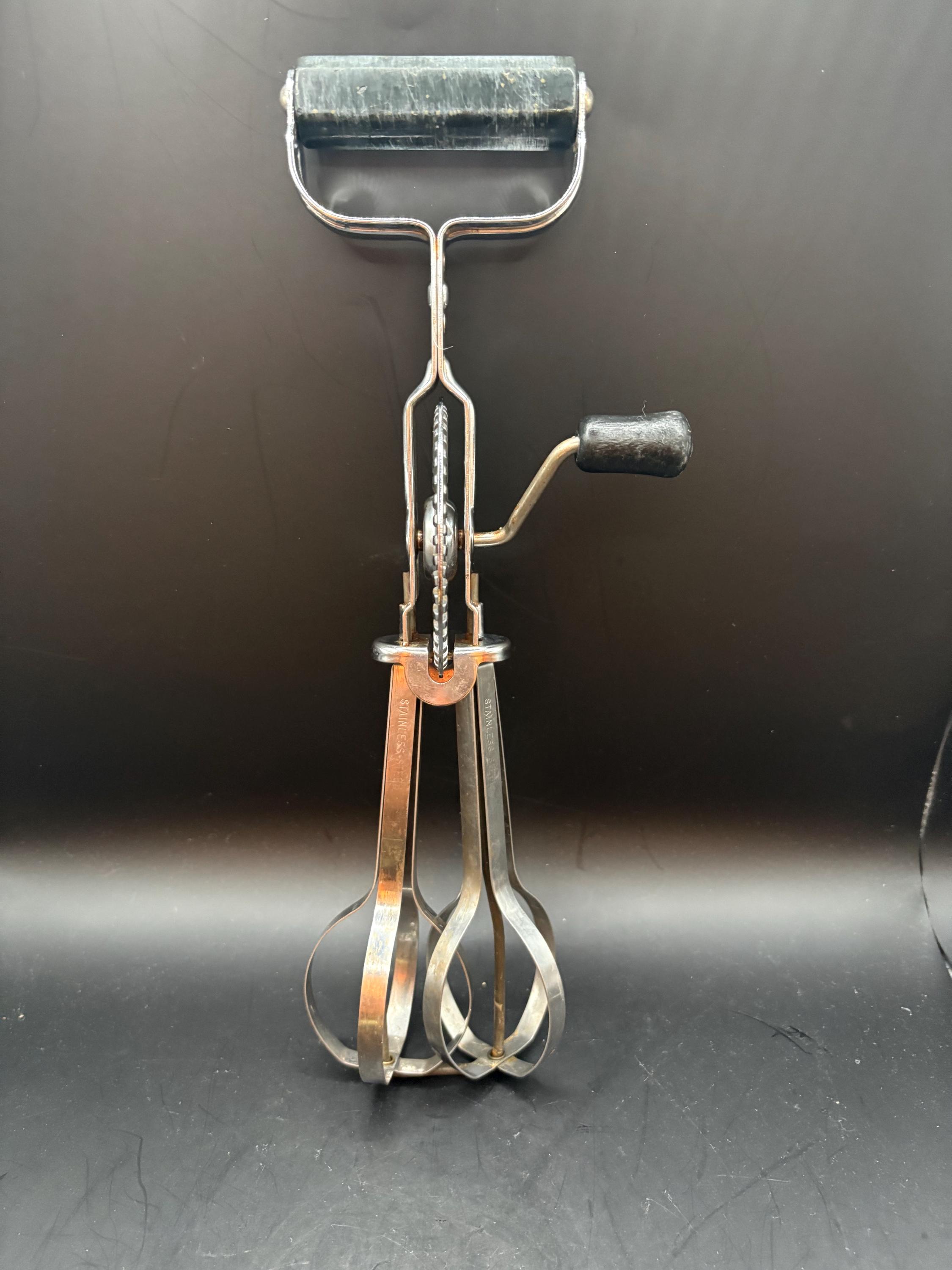 Vintage hand mixer - Etsy 日本