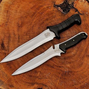 Leon S Kennedy & Jack Krauser Knife Set: Resident Evil 4 RE4