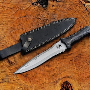 Handmade D2 Steel Bowie Knife: Resident Evil Replica with Leather Sheath