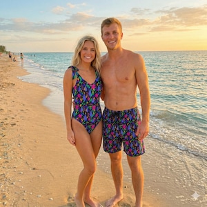 Water Drop Pattern Matching Couple Swimwear Set | Men’s Beach Shorts & Women’s One-Piece Swimsuit | Modern Artistic Look (Up to 5XL)
