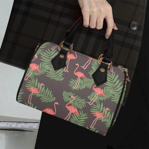 Sac à main en cuir PU en forme de tonneau tropical Flamingo – Sac à bandoulière Flamingo | Porte-monnaie classique en cuir végétalien avec bandoulière | Sac de voyage d'été