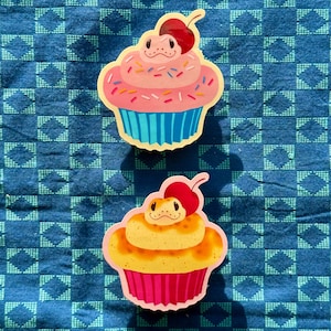 Schlange wasserdichter Cupcake Aufkleber | Gelb rosa Python Kunst | Handgemachtes Briefpapier