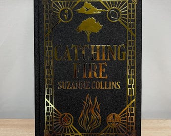 En llamas / Edición especial / Hecho a mano / Tapa dura / Personalizado / Suzanne Collins
