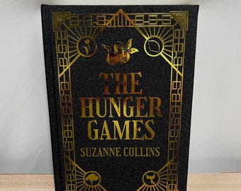 Los Juegos del Hambre / Edición especial / Hecho a mano / Tapa dura / Personalizado / Suzanne Collins
