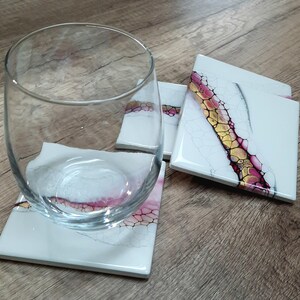 Acrylic Poured Coaster: Fluid Art Ceramic Drink Coaster
