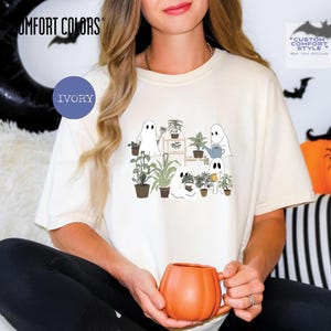 Ghost Plant Shirt Comfort Colors Plant Lover Halloween T-Shirt, Cute Spooky Plant Lady Halloween Shirt, Halloween Gift for Plant Lovers Tees