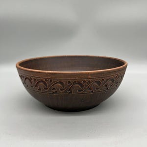 Handmade Clay Bowl with Carved Ornament | 1 Liter Ceramic Serving Bowl | Ukrainian Pottery