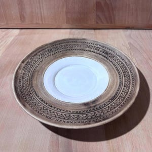 Handmade Ceramic Plate: Siversk Carved Clay Dish with Geometric Ornament (25 cm)