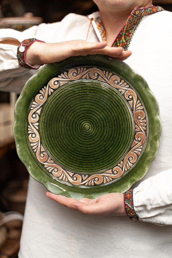 Handmade Green Ceramic Plate 25 cm Decorative Plate with Traditional  Carving Vintage Style Pottery Dish Ethnic Ceramic Dinnerware