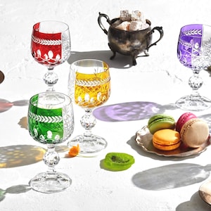 Verre à vin vintage en cristal de Bohème - Verres colorés faits main