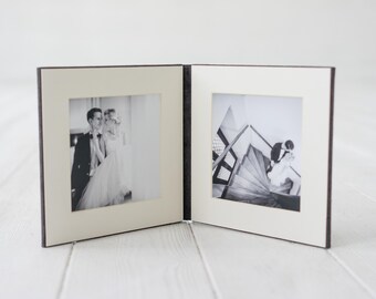 Matted linen photo display for 6x6" photos, picture display