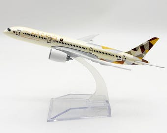 Etihad B787 model (1:400)