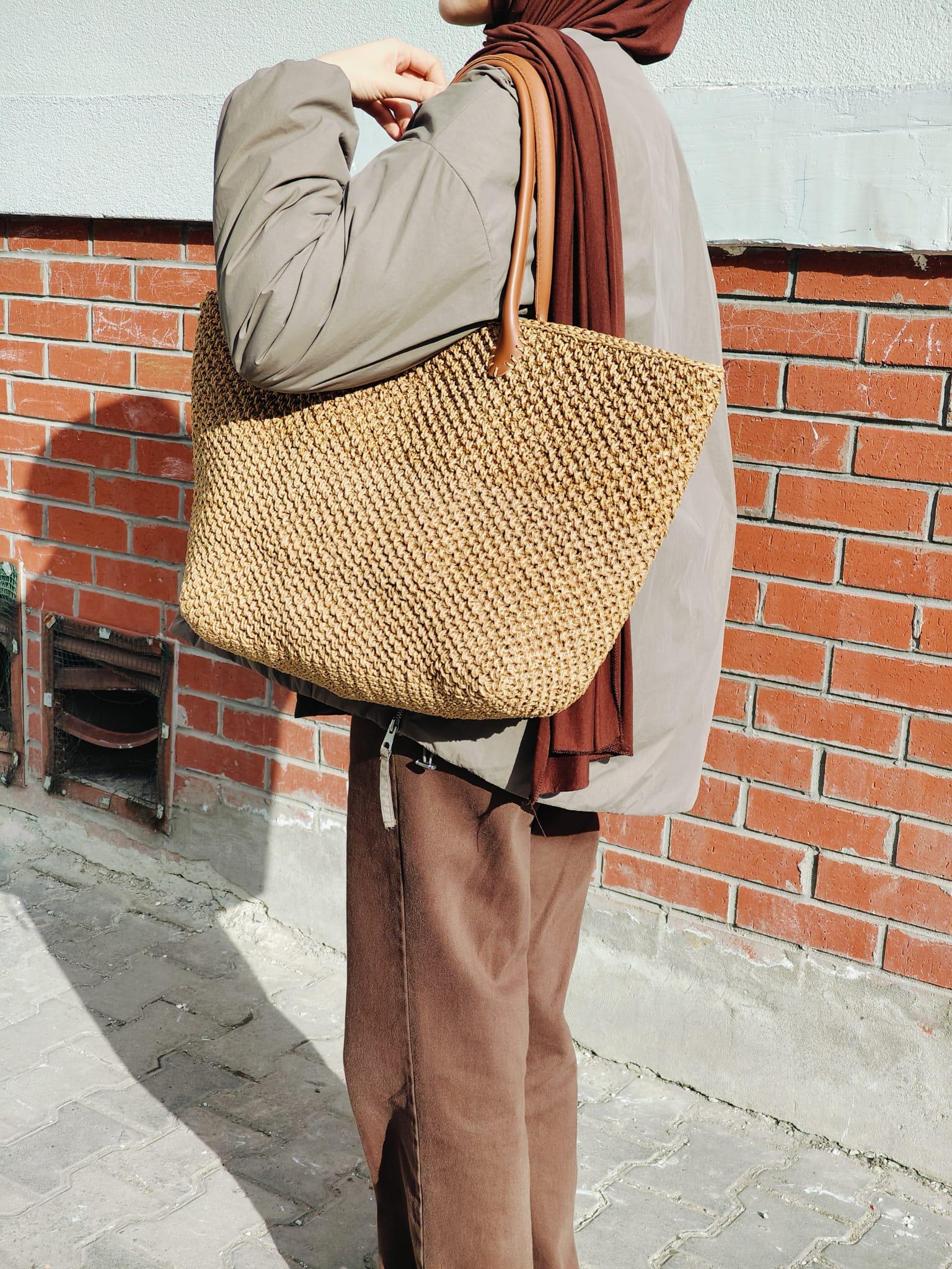 Sandy Natural Straw Tote Bag main image 1