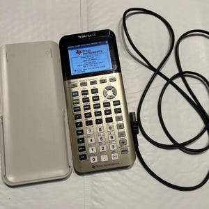 Texas Instruments TI-84 Plus CE Grafiktaschenrechner getestet MIT Gehäuse Kabel Gold