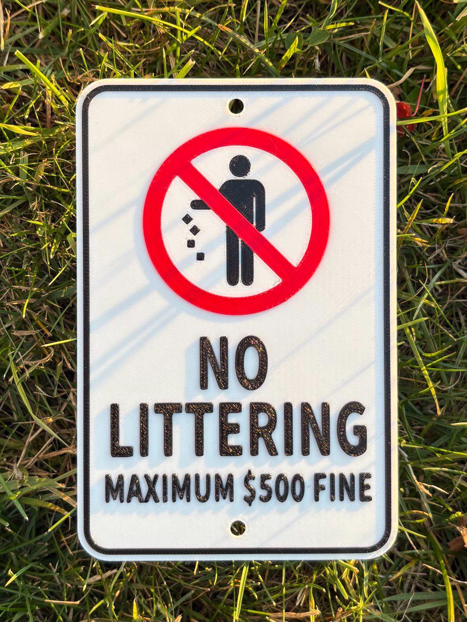 No Littering 500 Max Fine Trash Dumping Do Not Litter Sign in