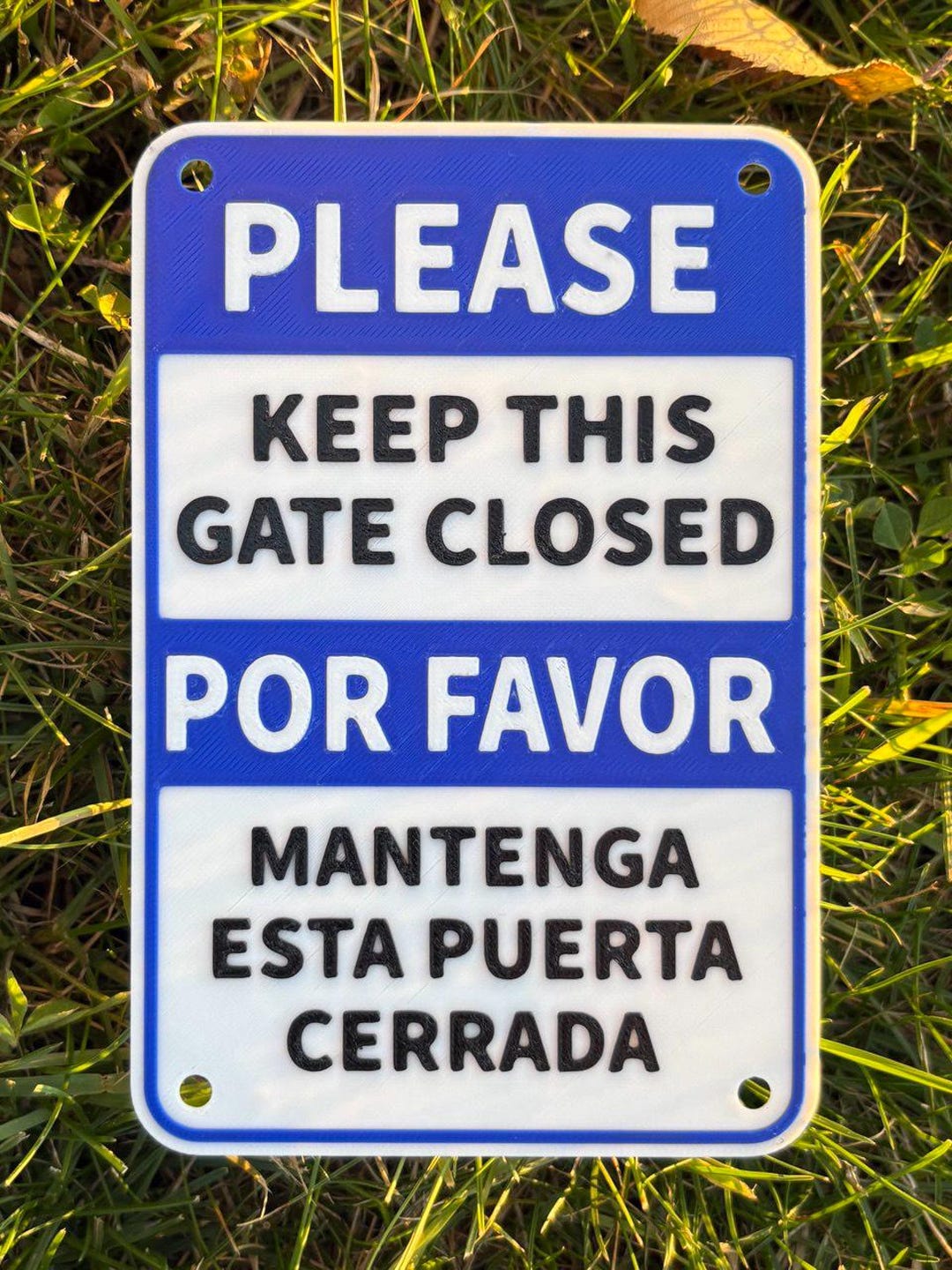 Cerrada Sign Please Keep This Gate Closed Mantenga Esta Puerta Cerrada English and ...