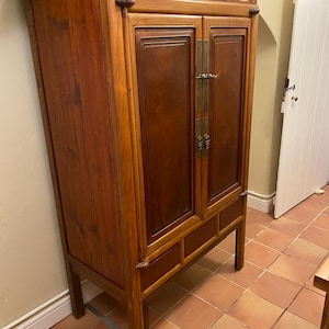 Two-door Linen Cabinet (huali)