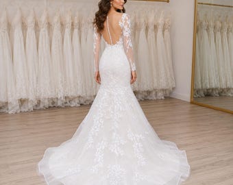 Vestido de novia de sirena con bordado de manga larga personalizado/Vestido de novia de tul color marfil