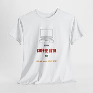 Jag förvandlar kaffe till kod-tröja rolig utvecklare-gåva utvecklare felsökning distribuera upprepa tee rolig programmerare-gåva mjukvaruingenjör-tröja unisex
