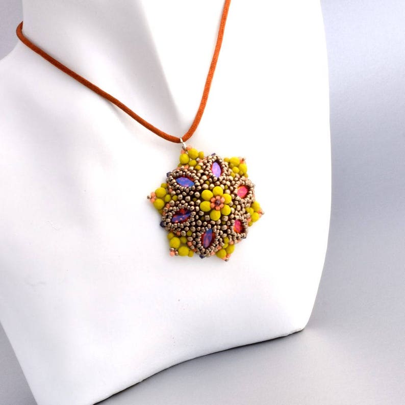 Beading Pattern Tutorial Step by step INSTANT download PDF Flower Navette Pendant No 41 image 5