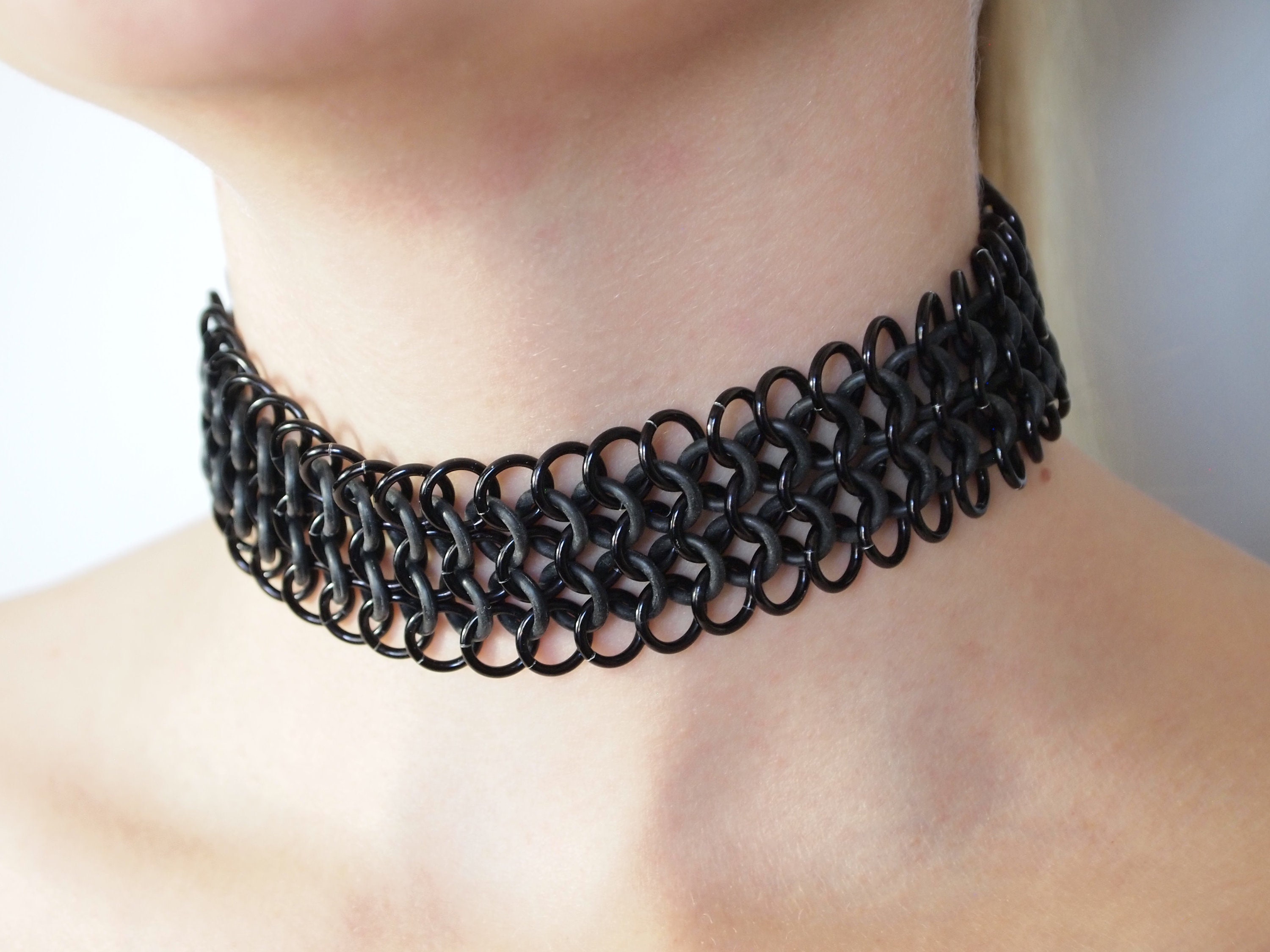 Buy Black Gothic Choker Velvet Stretch Alternative 90s Jewelry E Girl Emo  Punk Accessories Grunge Minimalist Necklace Online in India - Etsy