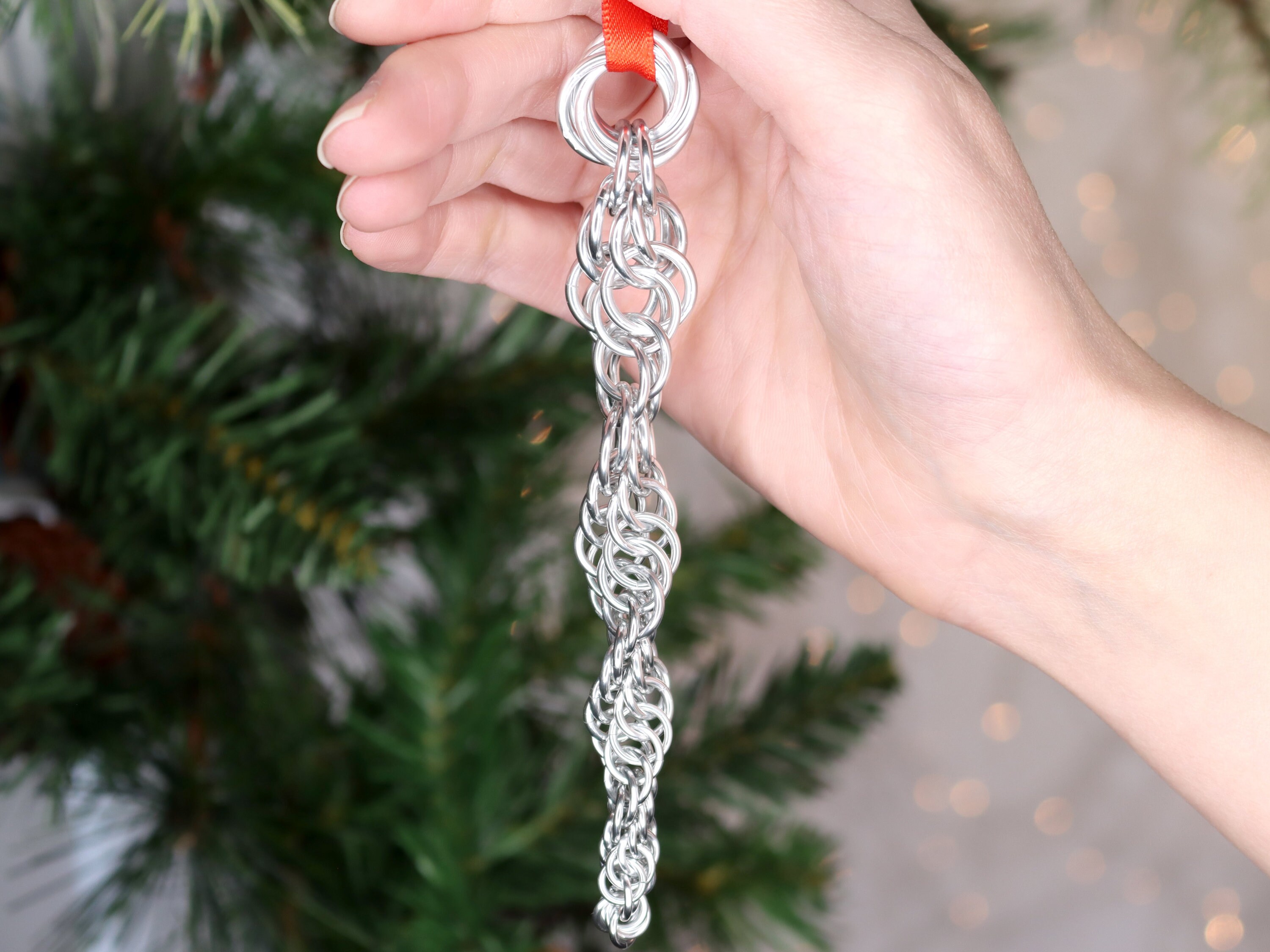 Chainmail Icicle Ornament Tutorial - Beginner Winter Home Décor Craft ...