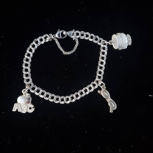 Sterling silver James Avery teacher 3 charm bracelet ABC sunglasses apple birthday cake small 6.6&quot; chain Texas