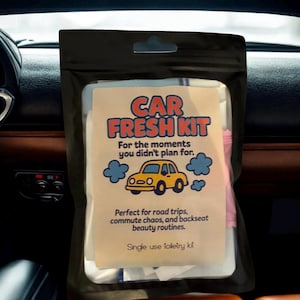 Kit di pulizia per auto - Kit di cortesia di emergenza per vano portaoggetti - Prodotti essenziali per l'igiene in viaggio - Kit da viaggio monouso e idea regalo