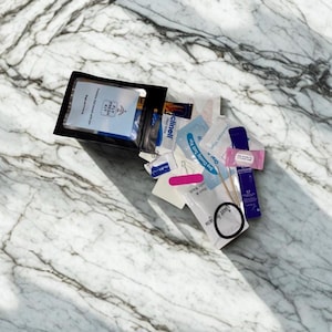 Airplane Travel Kit: Freshen-Up Essentials - Hygiene On-The-Go image 2