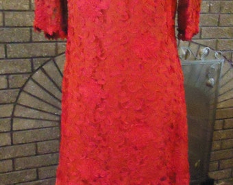 Vintage, robe en dentelle style clapet