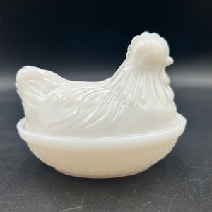 Indiana Glass Milk Glass Hen on Nest | Small 4.75” White Chicken Dish | Vintage Covered Candy Dish | Farmhouse Collectible Kitchen Decor