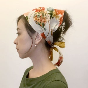 Japanese print cotton white Floral, Kimono Headband, beach, Summer, Spring, Japanese pint headwrap, woman headwrap