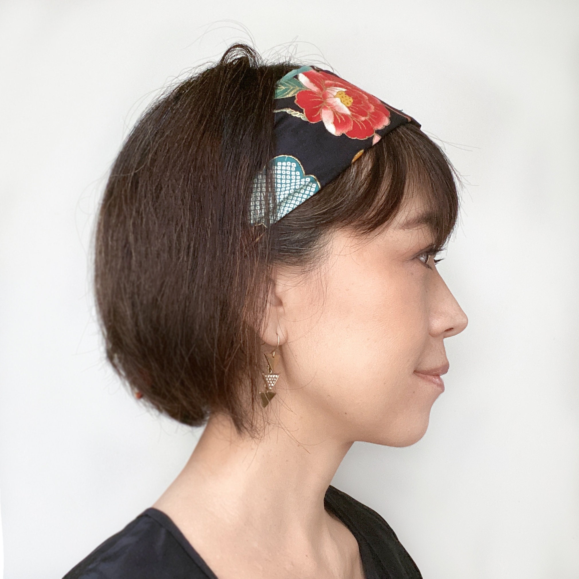 Elegant unique Kimono fabric Japanese Headband - Red and Black Japanese Cotton Head Scarf: Black Red Floral Print Tie - Etsy main image 4