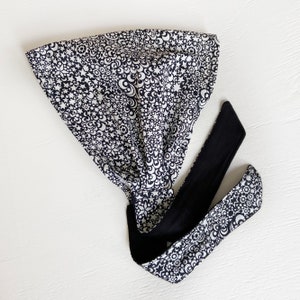 Head scarf, Stars print headband, Hair Loss Alopecia, Black White head scarf, chef hat, head wrap, Mercato headband, Head wrap, bow