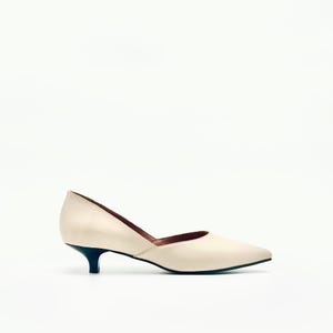 Beige Leather Kitten Heel Pumps – Timeless Elegance in Minimal Form