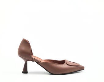 Zapatos Slingback de Cuero Marrón Mujer, Tacones Punta Fina Hechos a Mano, Zapatos Kitten Heel, Tacones Elegantes Minimalistas