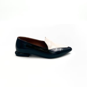 Black & Beige Patent Leather Pointed Loafers – Elegant and  Sophisticated
