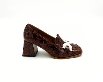 Braune Loafer aus Kroko-Lackleder – Vintage-Glamour mit Moderner Note