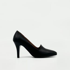 Black Leather Pumps – Timeless Elegance with 9cm High Heel
